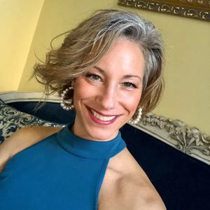 Meet your Posher, Becci